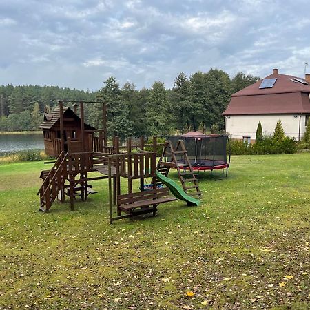 Domek Caloroczny Hawaje Nad Jeziorem Kazub Cieciorka Luaran gambar