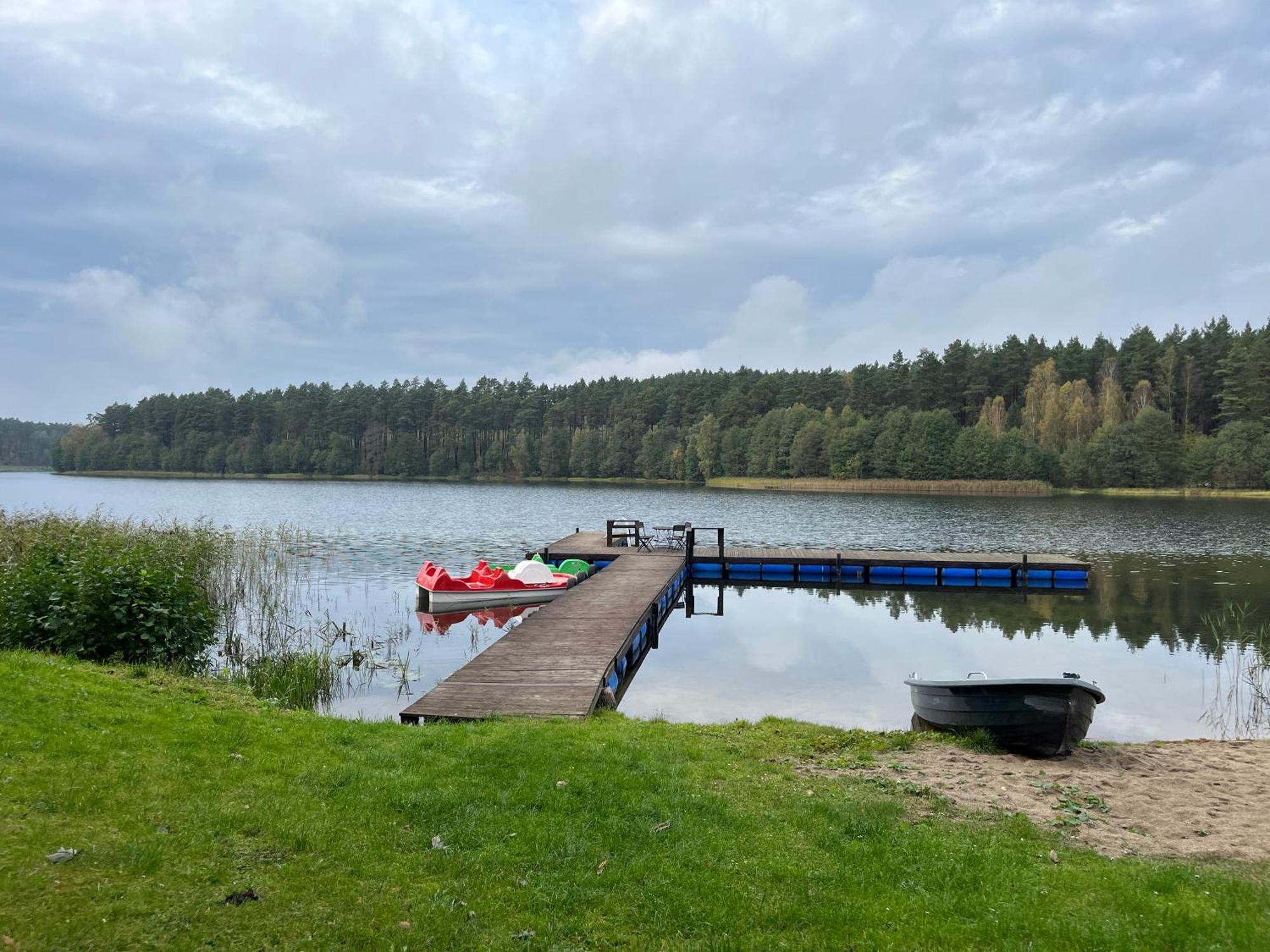 Domek Caloroczny Hawaje Nad Jeziorem Kazub Cieciorka Luaran gambar