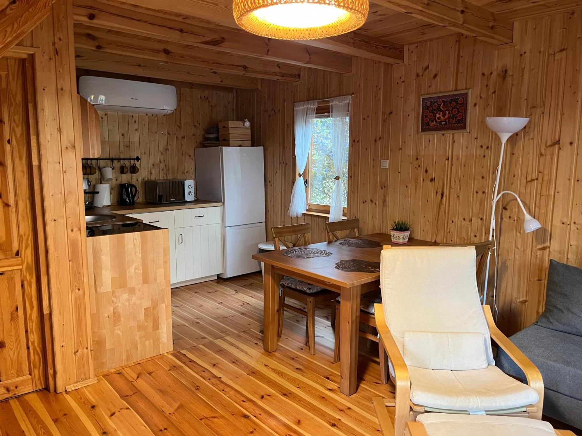 Domek Caloroczny Hawaje Nad Jeziorem Kazub Cieciorka Luaran gambar